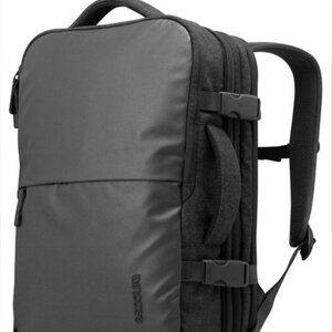 Incase Backpack EO Travel Backpack with Ecoya in Black